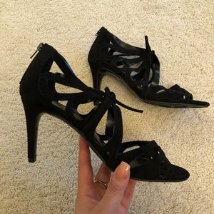 Black Heels, Size 6